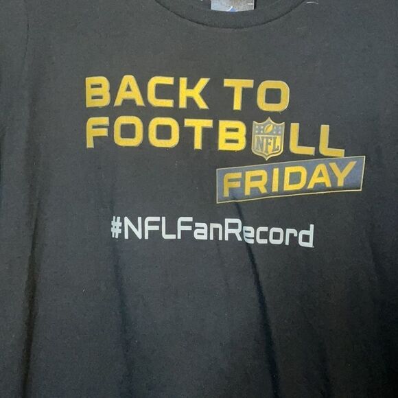 Back to Football NFL Friday Tee Shirt Size XL - Picture 3 of 9